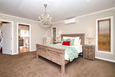 Photo of property in 61 Gorge Road, Maungaturoto, 0520