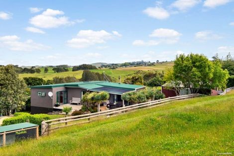 Photo of property in 229 Smith Road, Otaua, Waiuku, 2682
