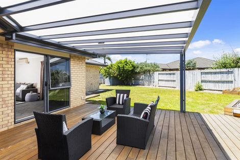 Photo of property in 15 Clydesdale Close, Papamoa Beach, Papamoa, 3118