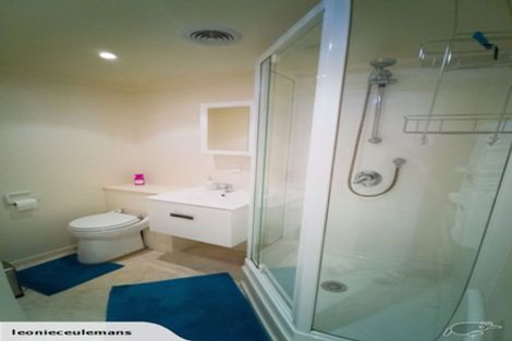 Photo of property in 1/38 Beulah Avenue, Rothesay Bay, Auckland, 0630