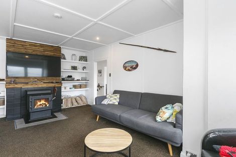 Photo of property in 25 Adderley Terrace, Ravensbourne, Dunedin, 9022