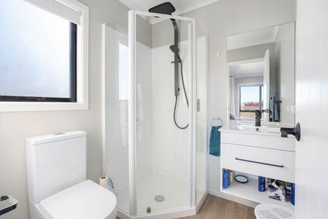 Photo of property in 7 Pohutukawa Place, Pohara, Takaka, 7183