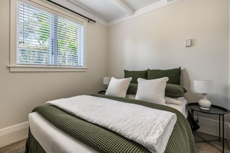 Photo of property in 5 Keystone Avenue, Mount Roskill, Auckland, 1041