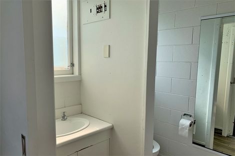 Photo of property in 3h Mountain Road, Mount Wellington, Auckland, 1060
