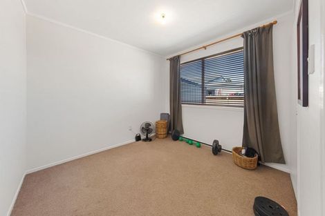 Photo of property in 2/7 Allen Street, Mangere East, Auckland, 2024