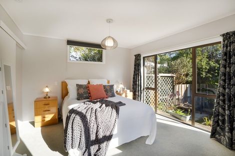 Photo of property in 51 Oxford Street, Tawa, Wellington, 5028