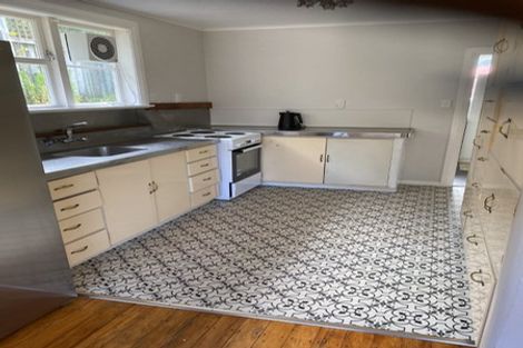 Photo of property in 4 Ngaio Gorge Road, Ngaio, Wellington, 6035