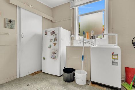 Photo of property in 61 Swinburn Street, Dannevirke, 4930