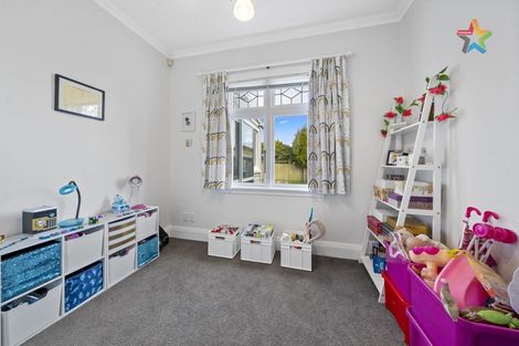 Photo of property in 30 Beaumont Avenue, Alicetown, Lower Hutt, 5010