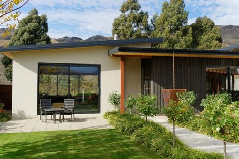 Photo of property in 6 Mitchell Place, Cromwell, 9310