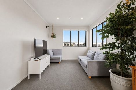 Photo of property in 11/96 Clark Road, Hobsonville, Auckland, 0616