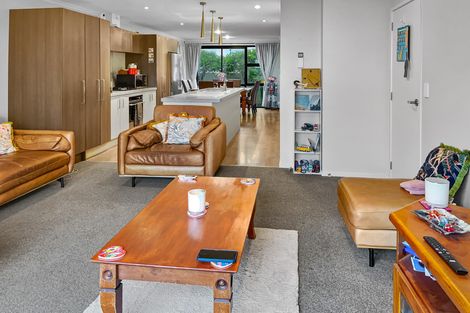 Photo of property in 7 Seafarer Crescent, Stanmore Bay, Whangaparaoa, 0932