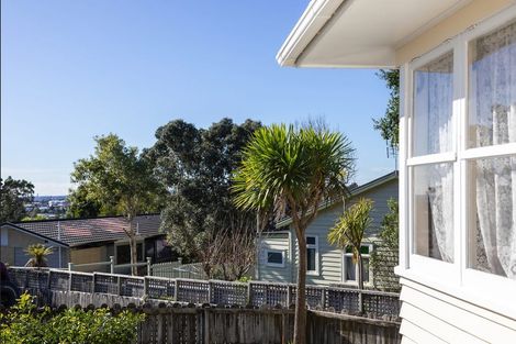Photo of property in 47a Glengarry Road, Glen Eden, Auckland, 0602