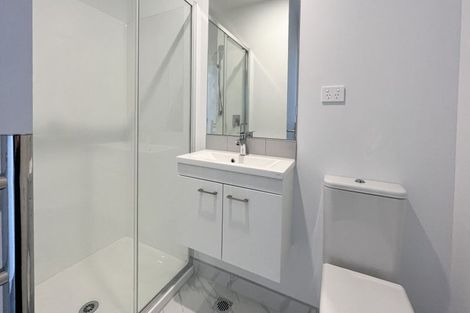 Photo of property in 3/3 Fairdale Place, Birkdale, Auckland, 0626