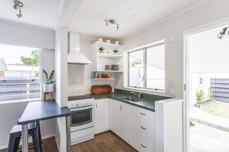 Photo of property in 1 Baltimore Crescent, Totara Park, Upper Hutt, 5018