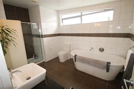 Photo of property in 35l Garnet Road, Westmere, Auckland, 1022