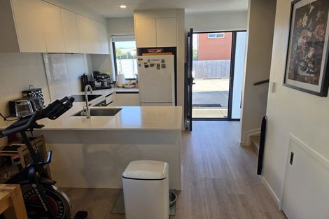 Photo of property in 10 Timata Lane, Favona, Auckland, 2024