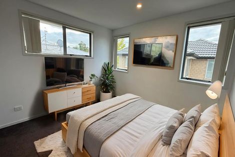 Photo of property in 47b Lynwood Road, New Lynn, Auckland, 0600