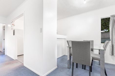 Photo of property in 22 Styca Place, Sunnyvale, Auckland, 0612