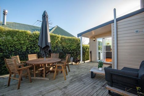 Photo of property in 184 Kenmure Road, Kenmure, Dunedin, 9011