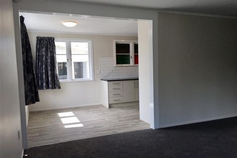 Photo of property in 98 Mahia Road, Manurewa, Auckland, 2102