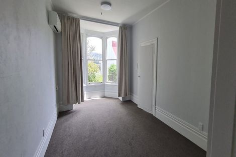 Photo of property in 9 Lipman Street, Mount Victoria, Wellington, 6011