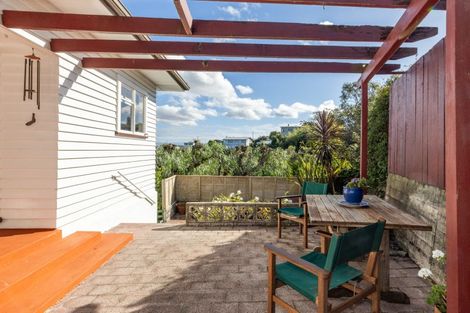 Photo of property in 4 Delhi Road, Hospital Hill, Napier, 4110