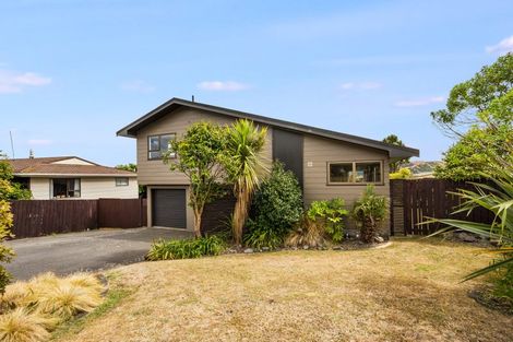 Photo of property in 12 Langwell Place, Papakowhai, Porirua, 5024