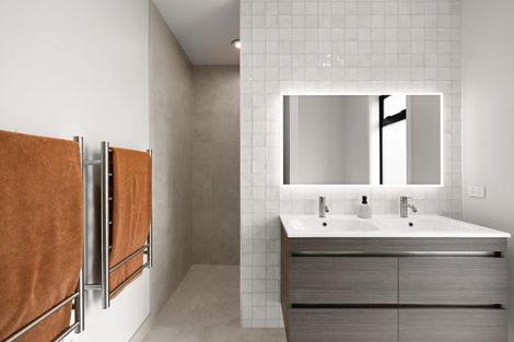 Photo of property in 92 Hugo Shaw Drive, Cambridge, 3434