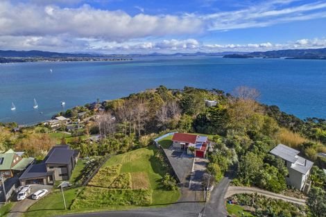 Photo of property in 70 Reotahi Road, Whangarei Heads, Whangarei, 0174