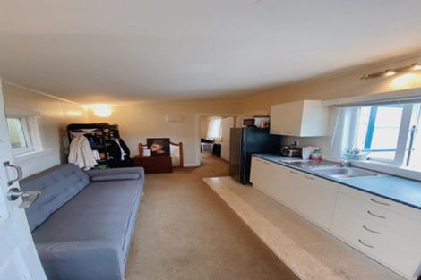 Photo of property in 21 Wilson Street, Newtown, Wellington, 6021