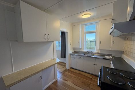 Photo of property in 113 Mangorei Road, Merrilands, New Plymouth, 4312