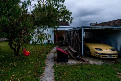 Photo of property in 35 De Lautour Road, Inner Kaiti, Gisborne, 4010