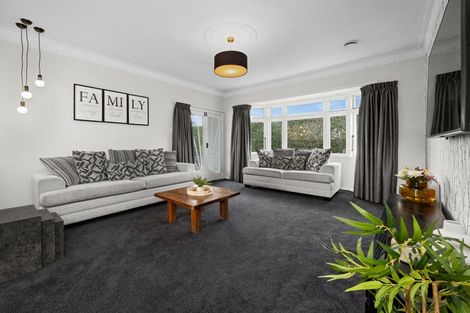 Photo of property in 100 Frimley Avenue, Frimley, Hastings, 4120