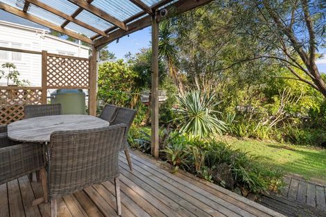 Photo of property in 1/59 Rawene Road, Birkenhead, Auckland, 0626