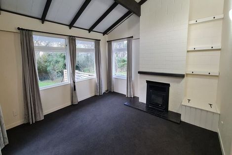 Photo of property in 225 Hanham Road, Kumeu, 0891