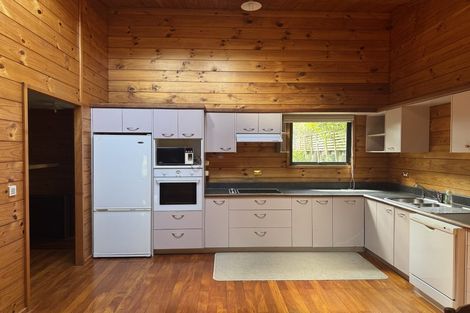 Photo of property in 10 Alaunia Place, Lynfield, Auckland, 1042