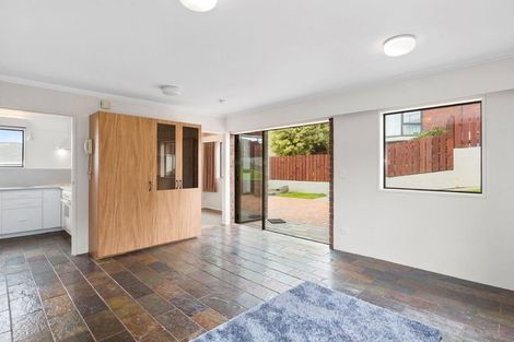 Photo of property in 1a Gala Street, Vauxhall, Dunedin, 9013