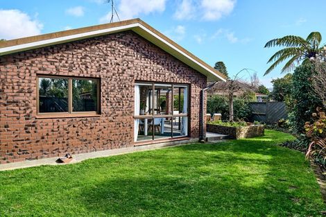 Photo of property in 23 Mcenroe Grove, Naenae, Lower Hutt, 5011