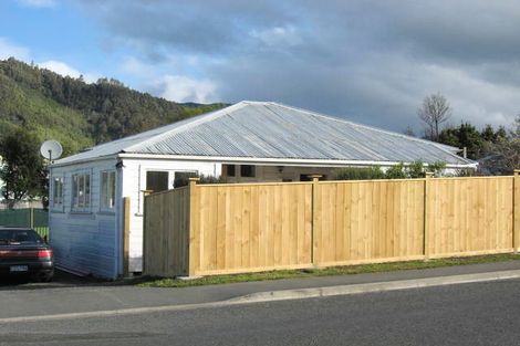 Photo of property in 5 Emano Street, Toi Toi, Nelson, 7010