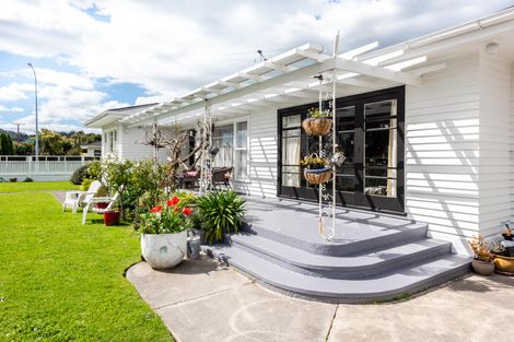Photo of property in 77 Harris Street, Kaiti, Gisborne, 4010