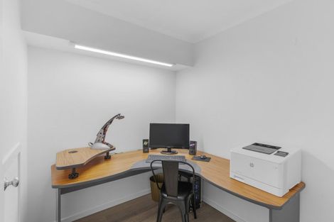 Photo of property in 82 Cliffs Road, Saint Clair, Dunedin, 9012