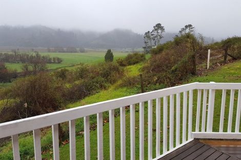 Photo of property in 25 Whiteman Road, Kawakawa, 0210