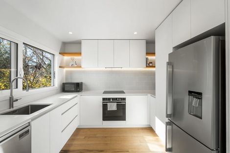 Photo of property in 8/118 Vauxhall Road, Narrow Neck, Auckland, 0624