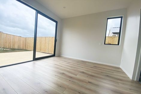 Photo of property in 81 Michael Bosher Way, Flat Bush, Auckland, 2019