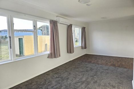 Photo of property in 121 Hampshire Street, Cannons Creek, Porirua, 5024