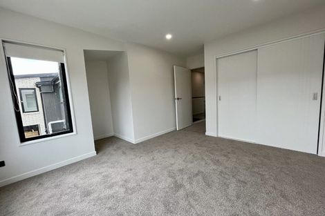 Photo of property in 98b Royal Road, Massey, Auckland, 0614