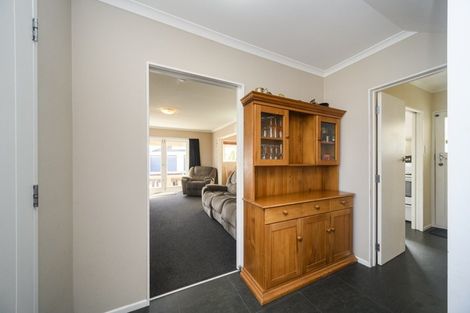 Photo of property in 19 Abraham Crescent, Milson, Palmerston North, 4414