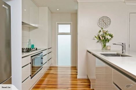 Photo of property in 43 Lake Road, Devonport, Auckland, 0624