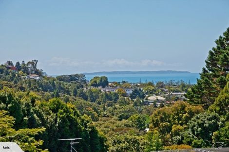 Photo of property in 30 Portobello Place, Torbay, Auckland, 0630